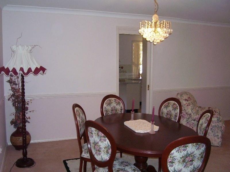 14 Christina Close, Parkes NSW 2870