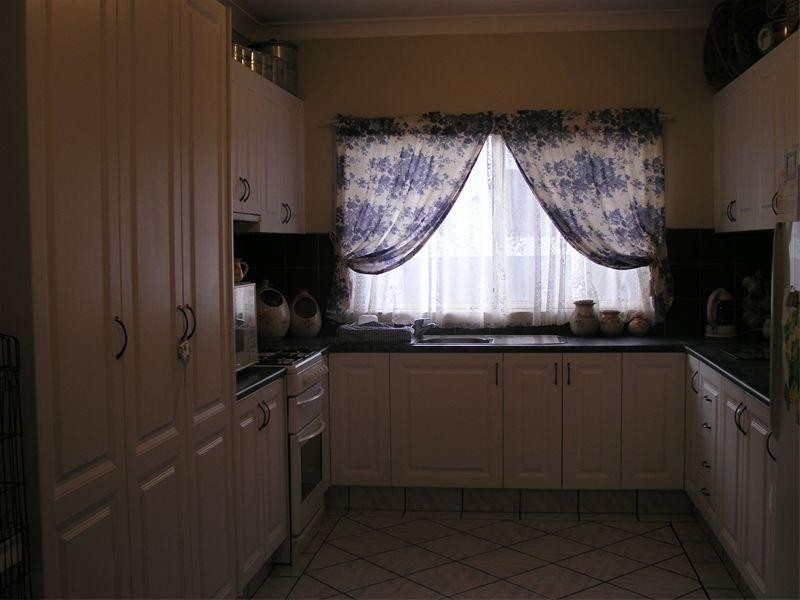 82 High Street, Parkes NSW 2870