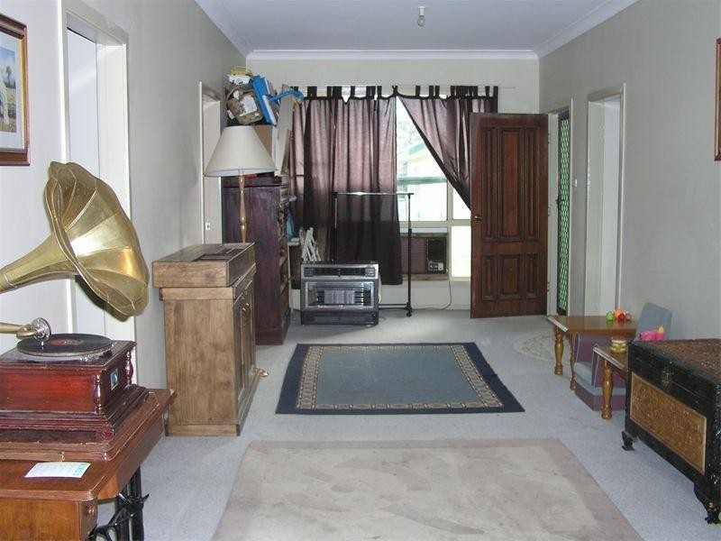 82 High Street, Parkes NSW 2870