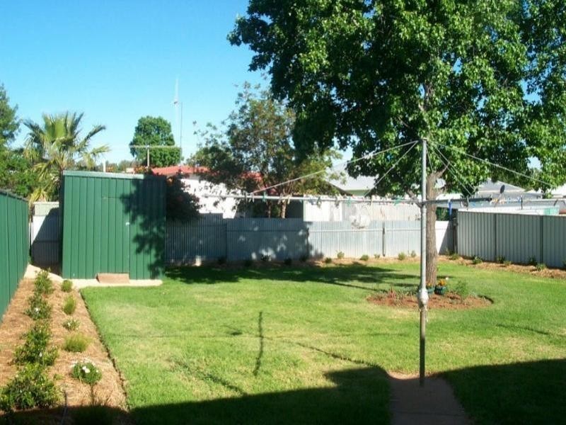 22 Weston Street, Parkes NSW 2870