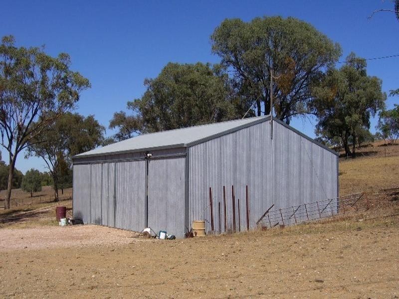 2 Sharlee, Parkes NSW 2870