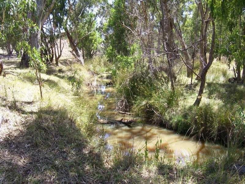 2 Sharlee, Parkes NSW 2870