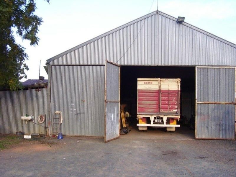 37 Pearce Street, Parkes NSW 2870