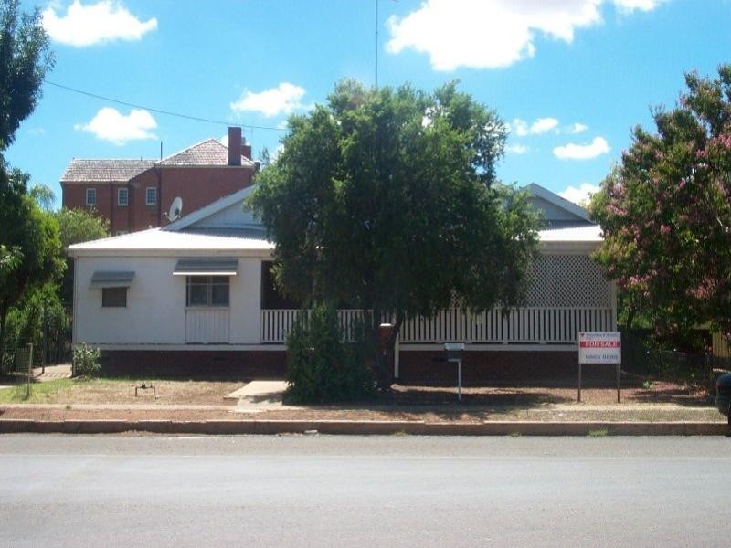 67 Currajong Street, Parkes NSW 2870