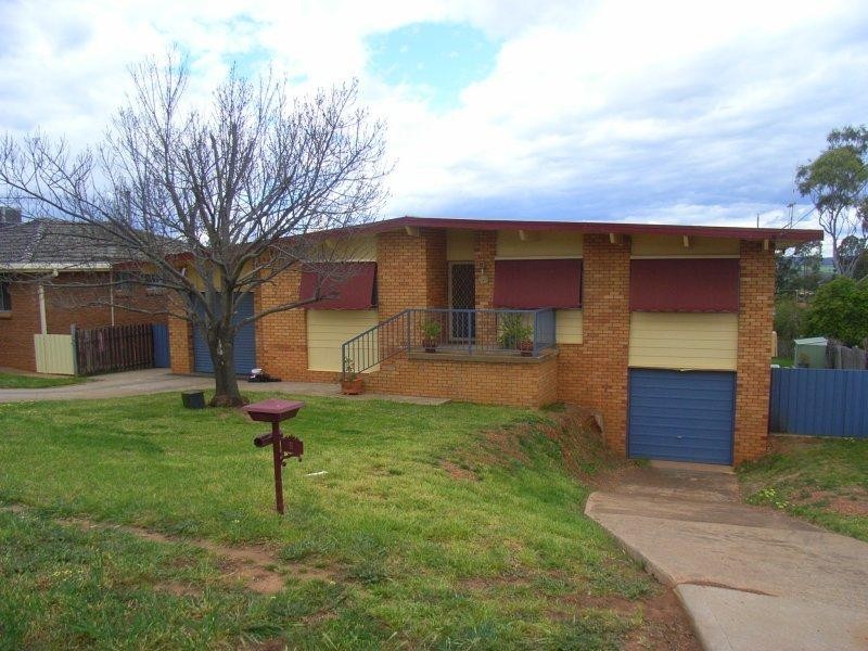5 Lorking Street, Parkes NSW 2870