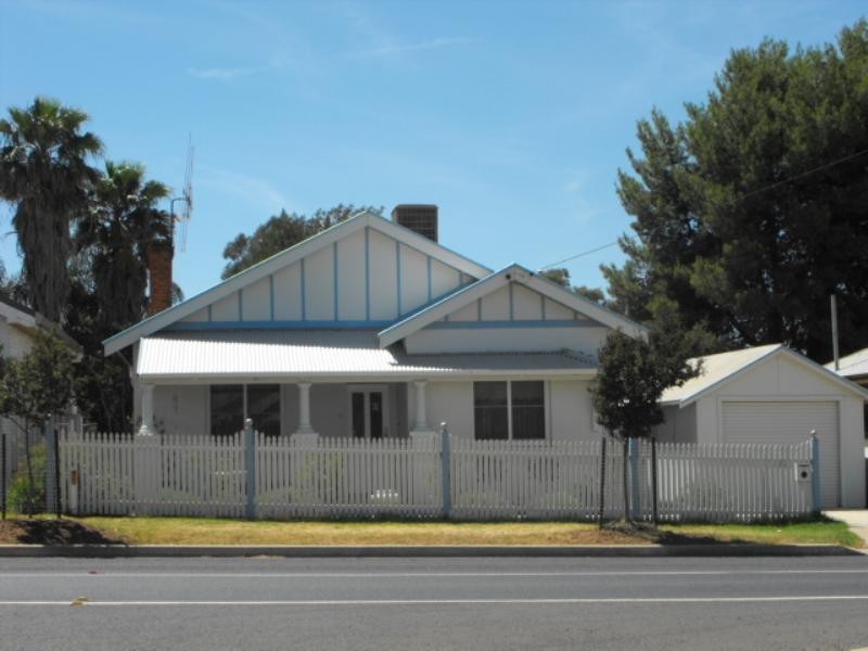 7 Bogan Street, Parkes NSW 2870