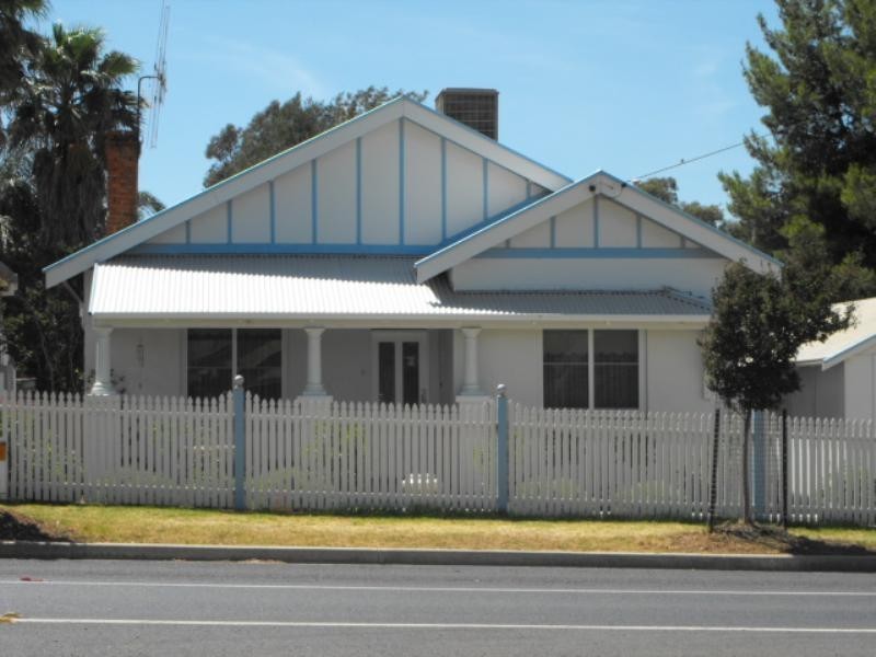 7 Bogan Street, Parkes NSW 2870