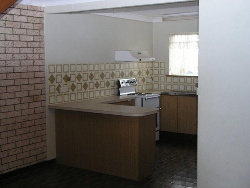 4/11 Albert Street, Parkes NSW 2870