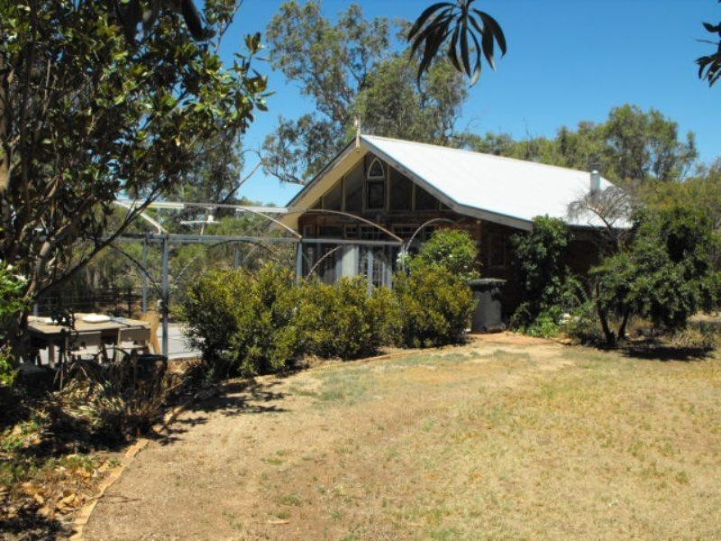 237 Nash Street, Parkes NSW 2870