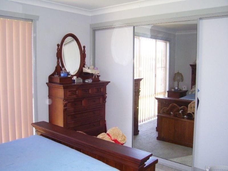 18 Georgefield Drive, Parkes NSW 2870