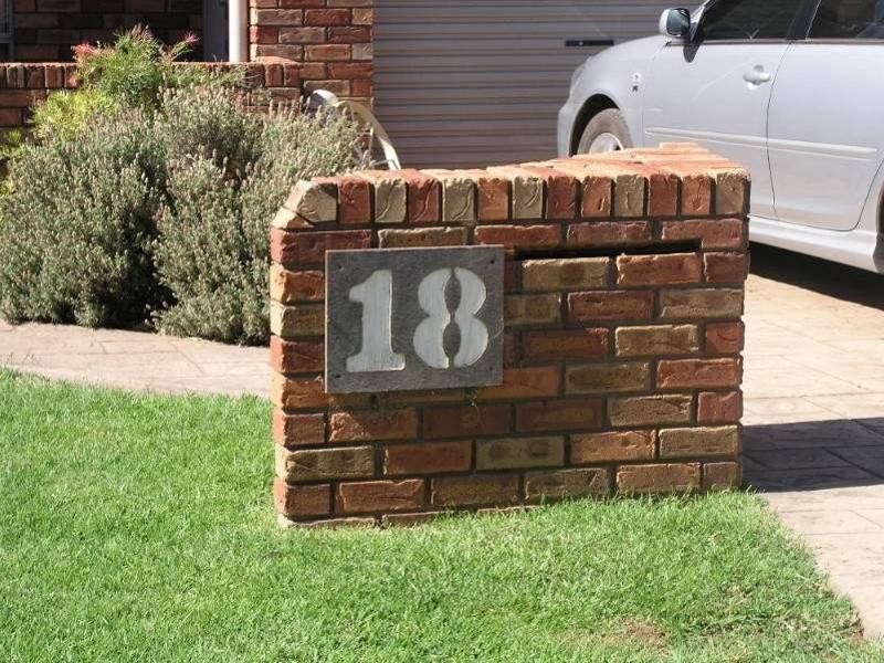18 Georgefield Drive, Parkes NSW 2870