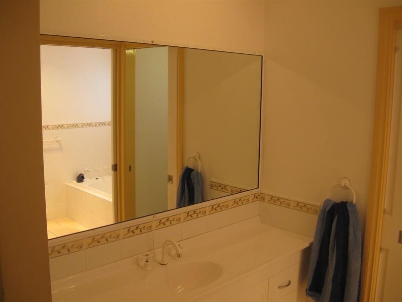 15 Noonan Street, Parkes NSW 2870