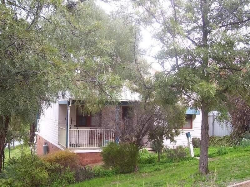 12 William Street, Parkes NSW 2870
