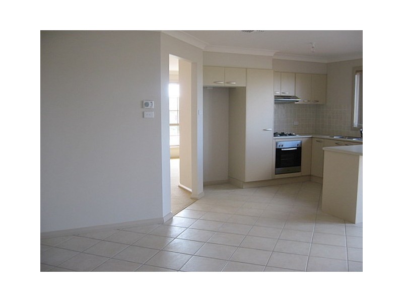 5 Vaucluse Place, Parkes NSW 2870