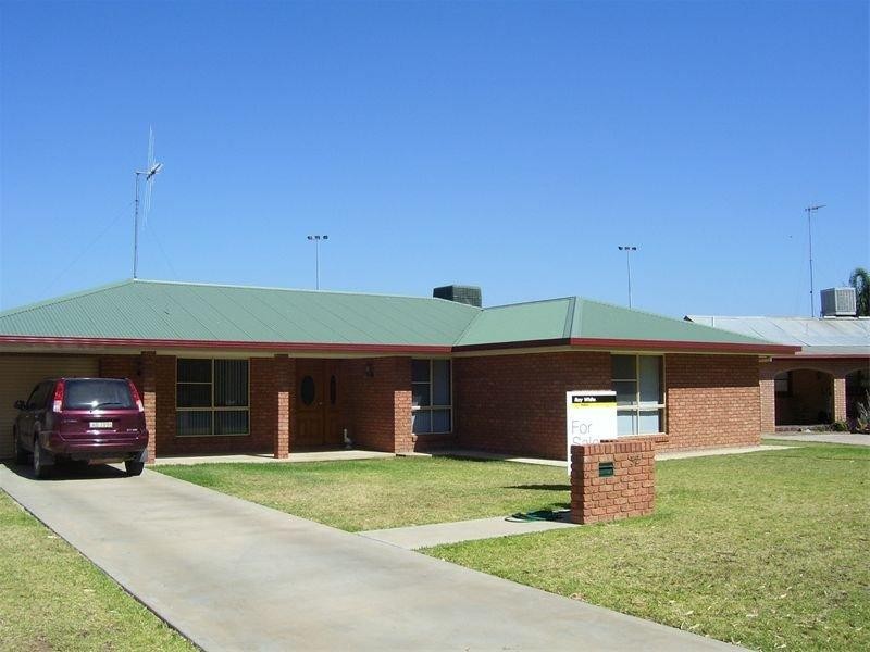 52 Forbes Road, Parkes NSW 2870