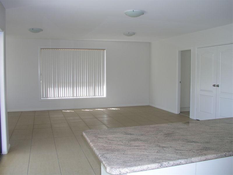 33 Noonan Street, Parkes NSW 2870