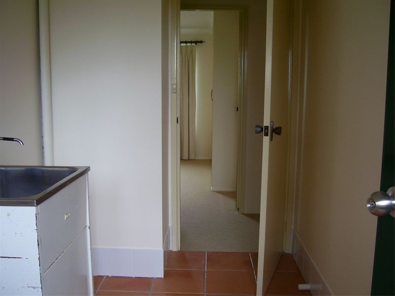 36 Barton Street, Parkes NSW 2870