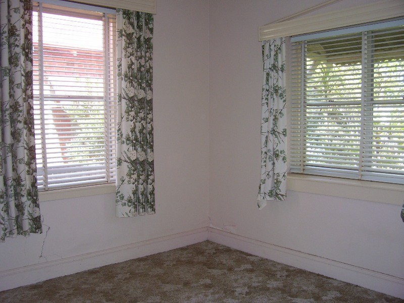 54 Orange Road, Parkes NSW 2870