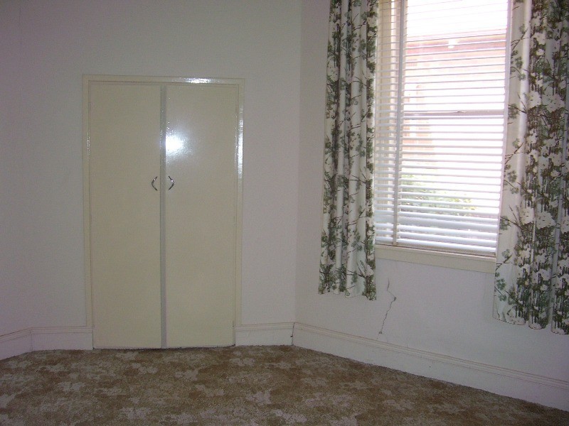 54 Orange Road, Parkes NSW 2870