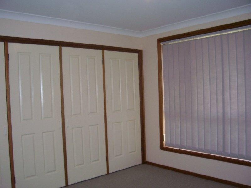 19 Ebelina Crescent, Parkes NSW 2870