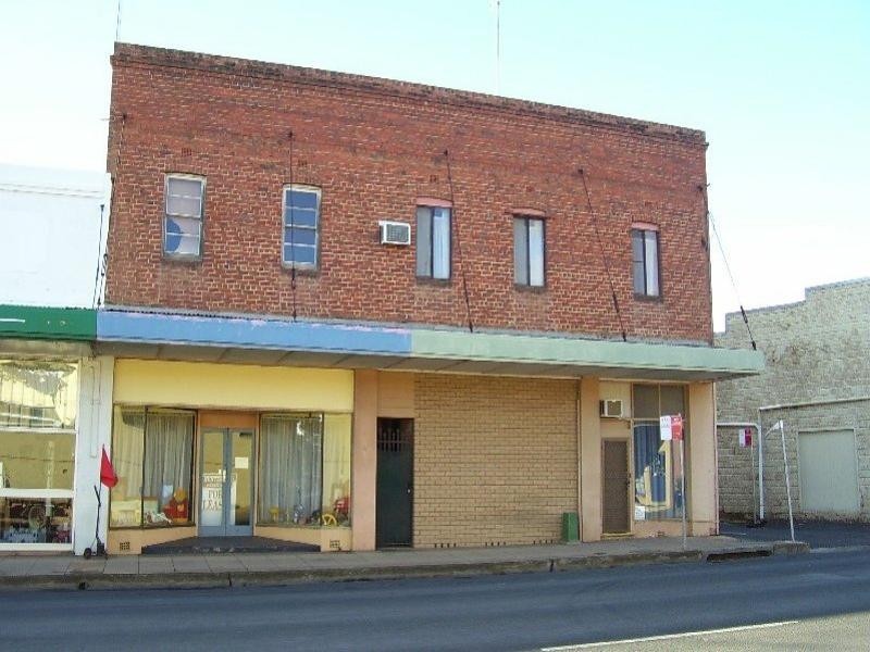16 Dalton Street, Parkes NSW 2870