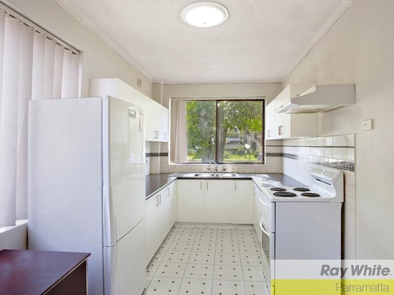 2/4-6 Allen Street, Harris Park NSW 2150