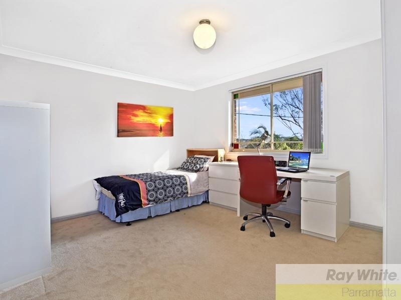 1/54 The Crescent, Toongabbie NSW 2146