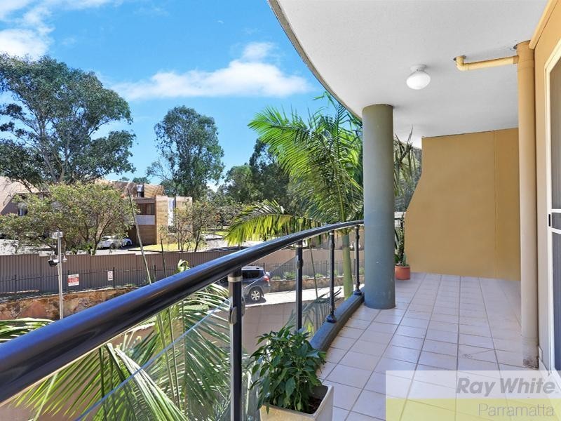 202/91A Bridge Road, Westmead NSW 2145