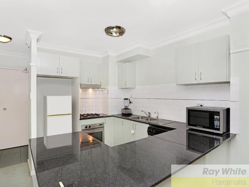 202/91A Bridge Road, Westmead NSW 2145