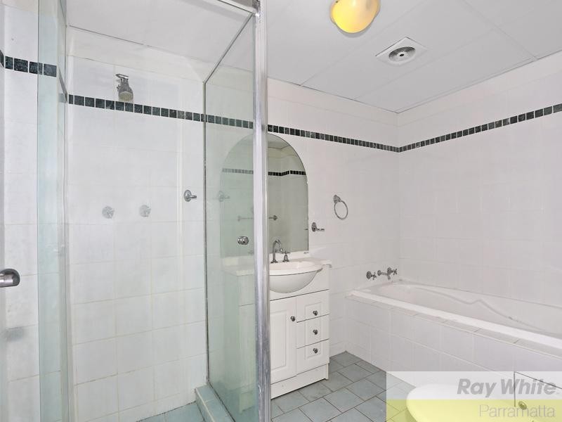 202/91A Bridge Road, Westmead NSW 2145