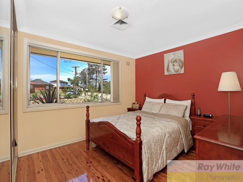 9 Mardi Street, Girraween NSW 2145