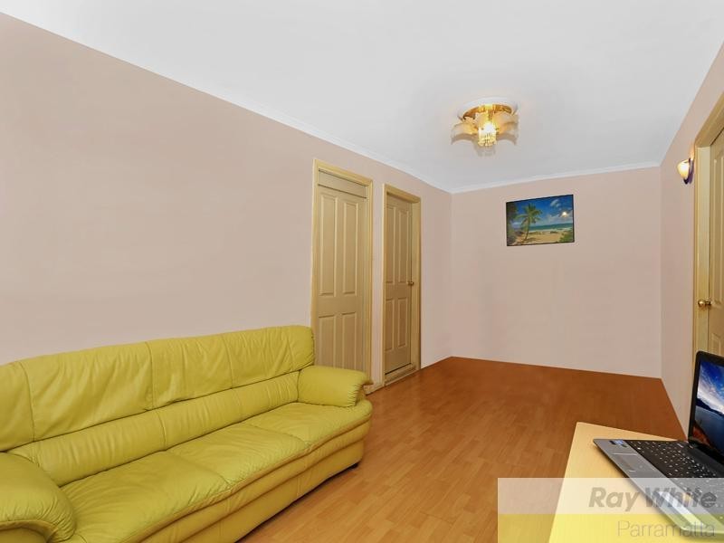 11 Peggy Street, Mays Hill NSW 2145