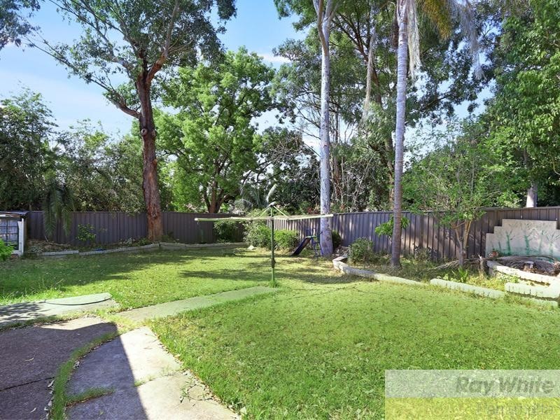 11 Peggy Street, Mays Hill NSW 2145