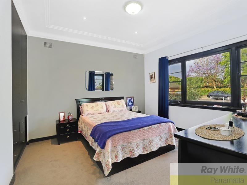 10 Gloucester Avenue, North Parramatta NSW 2151