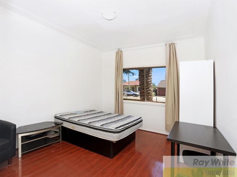 21 Oak Street, Parramatta NSW 2150