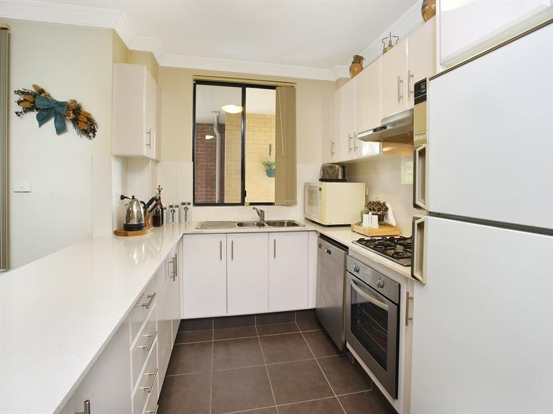 3/2-6 kendall Street, Harris Park NSW 2150