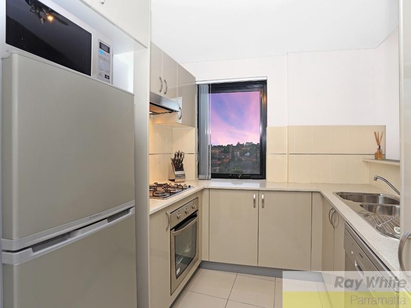 708/31-37 Hassall Street, Parramatta NSW 2150