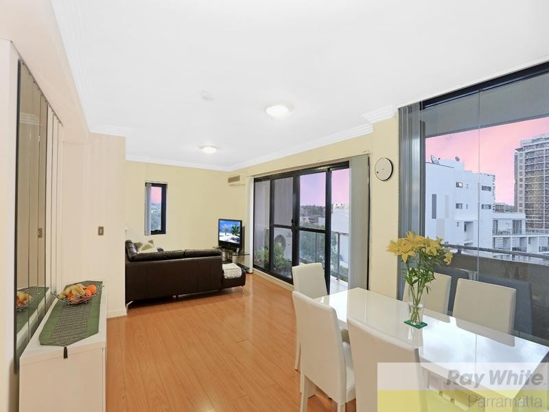 708/31-37 Hassall Street, Parramatta NSW 2150