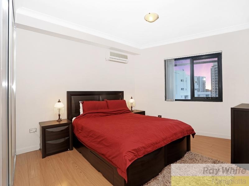 708/31-37 Hassall Street, Parramatta NSW 2150