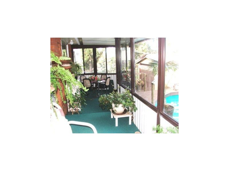 4 Grevillea Crescent, Greystanes NSW 2145