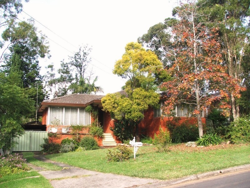 4 Grevillea Crescent, Greystanes NSW 2145