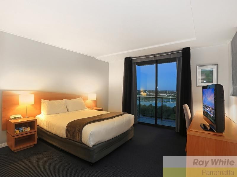 818/110-114 James Ruse Drive, Rosehill NSW 2142