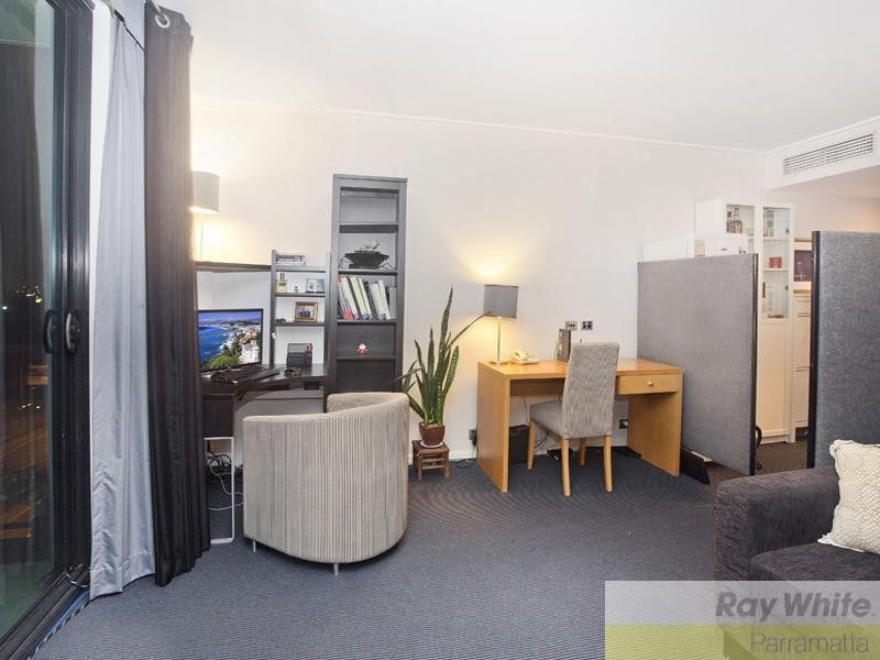 411/110-114 James Ruse Drive, Rosehill NSW 2142