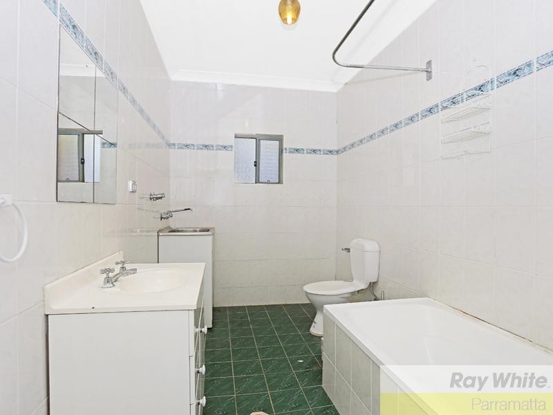 13/15-17 Thomas May Place, Westmead NSW 2145