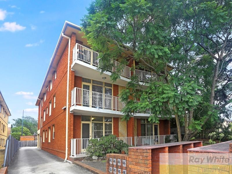 2/142A Good Street, Harris Park NSW 2150