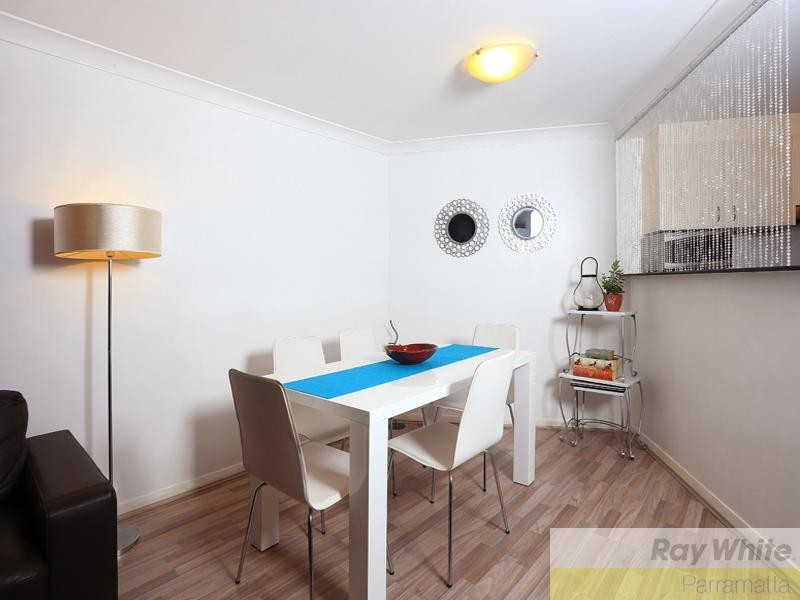 721/32 Hassall Street, Parramatta NSW 2150