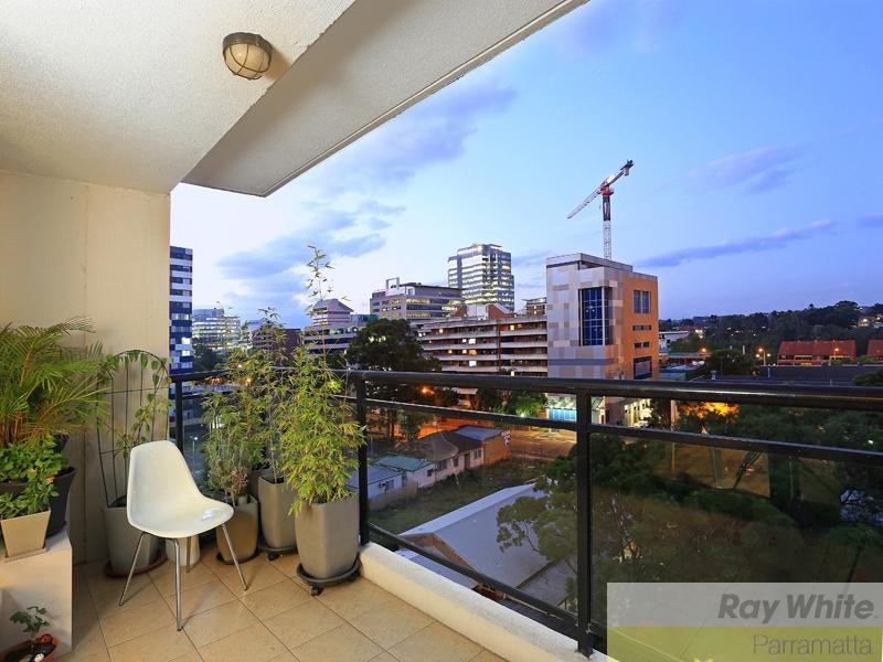 721/32 Hassall Street, Parramatta NSW 2150