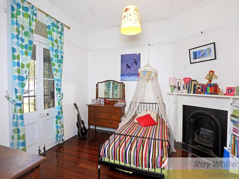 12 Oak Street, Parramatta NSW 2150