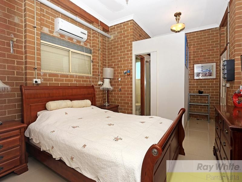 15 Pemberton Lane, Parramatta NSW 2150