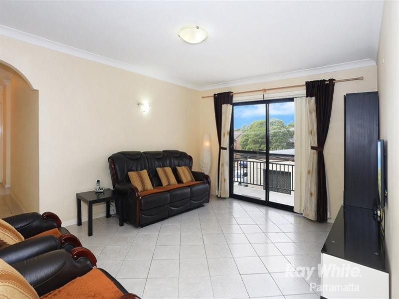 3/20 Crown Street, Harris Park NSW 2150